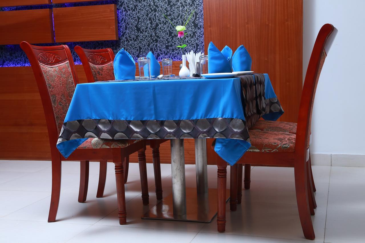 Rouba Residency Hotel Ponnani Exterior photo
