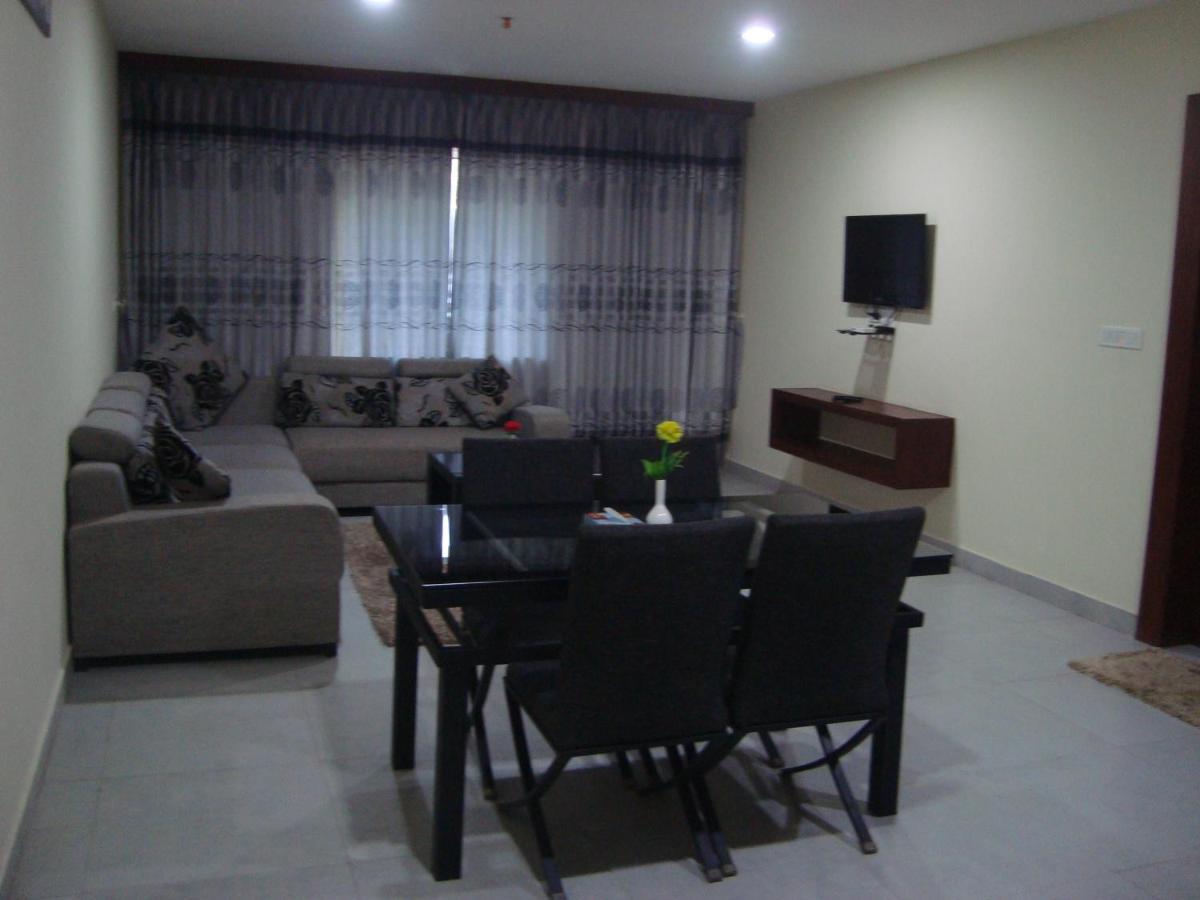 Rouba Residency Hotel Ponnani Exterior photo